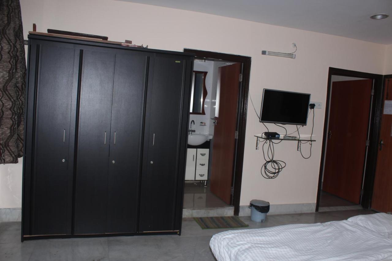 Apartment Service Apartment, Park Street, Kolkata