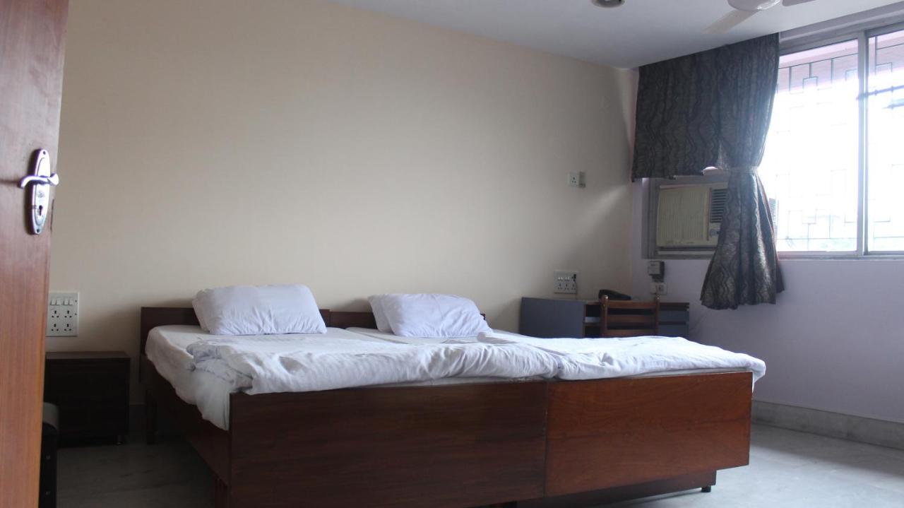 Apartment Service Apartment, Park Street,