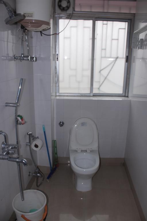 Service Apartment, Park Street, * Kolkata