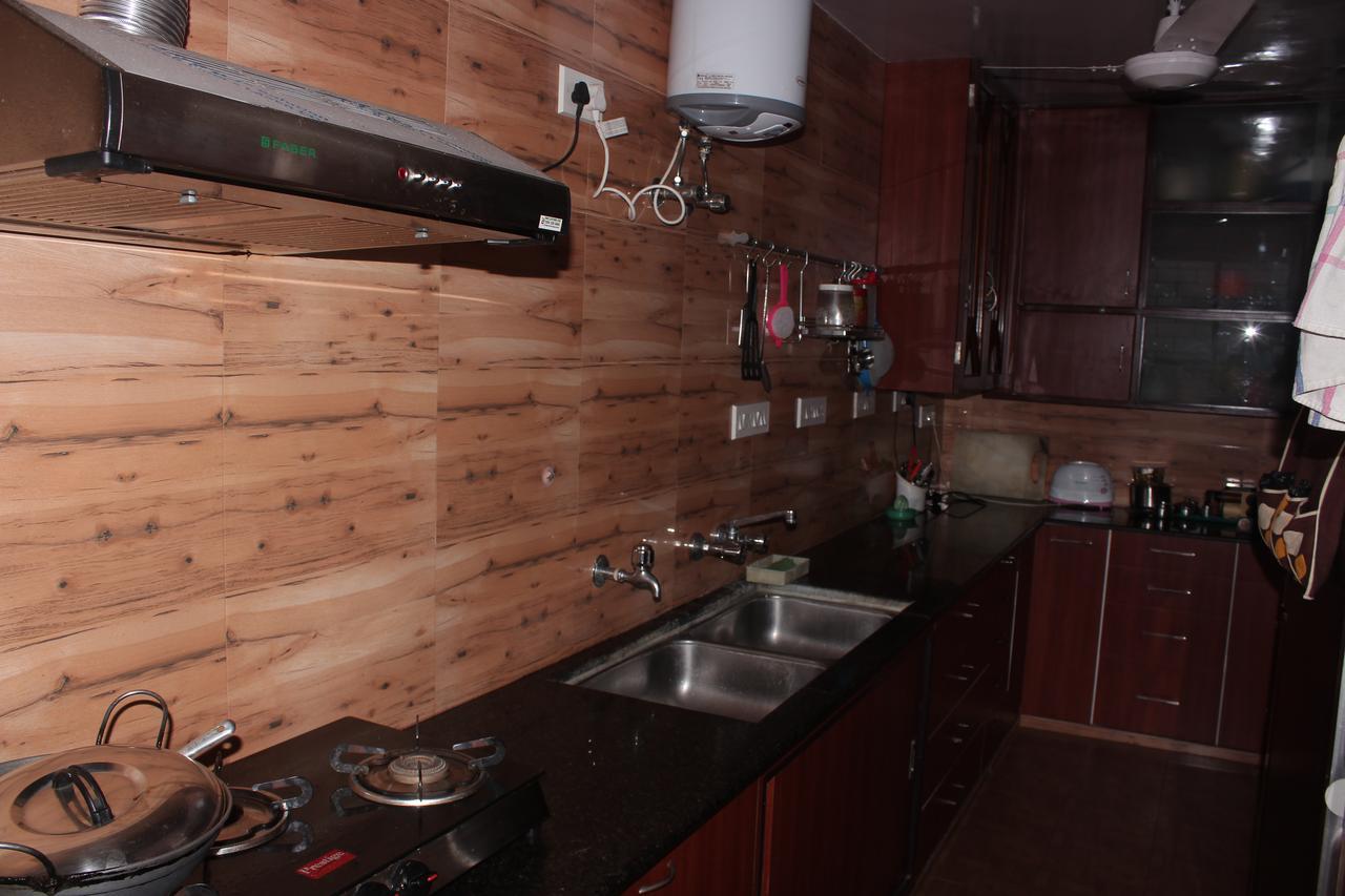 Service Apartment, Park Street,