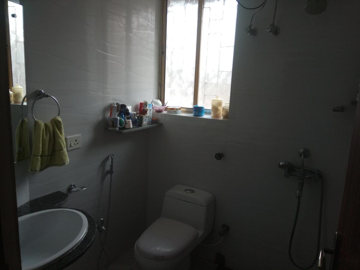 Service Apartment, Park Street, * Kolkata