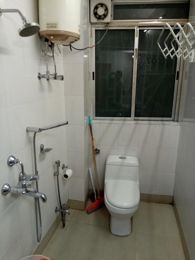 Service Apartment, Park Street, Apartment *
