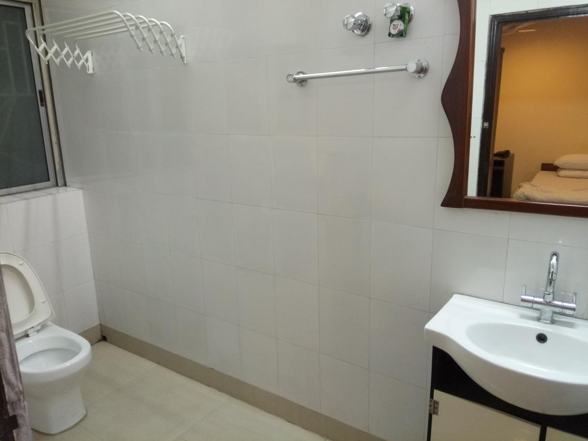 Service Apartment, Park Street, Kolkata